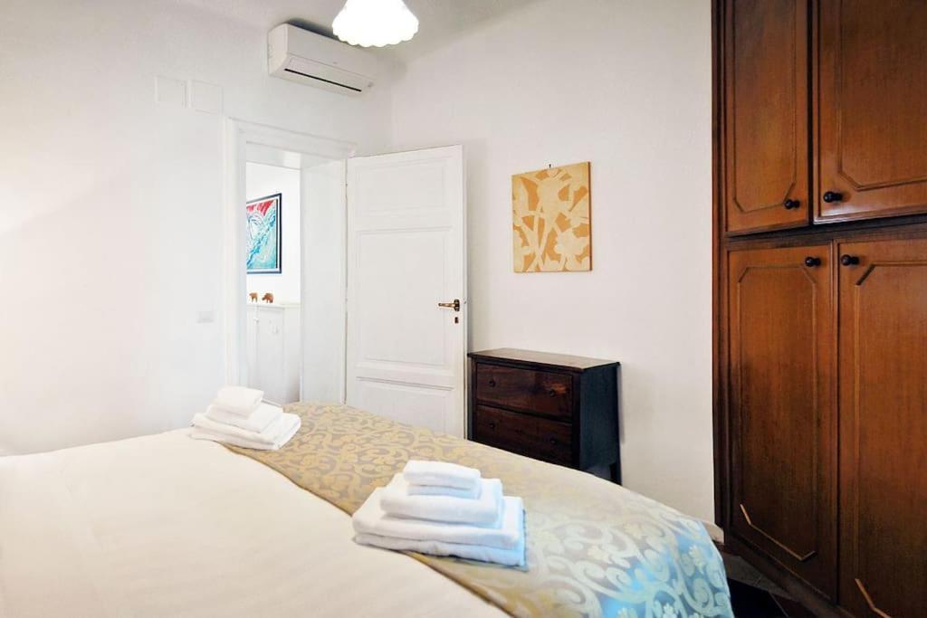 Near Colosseum By Varental 2Br + 1Sb Ρώμη Εξωτερικό φωτογραφία